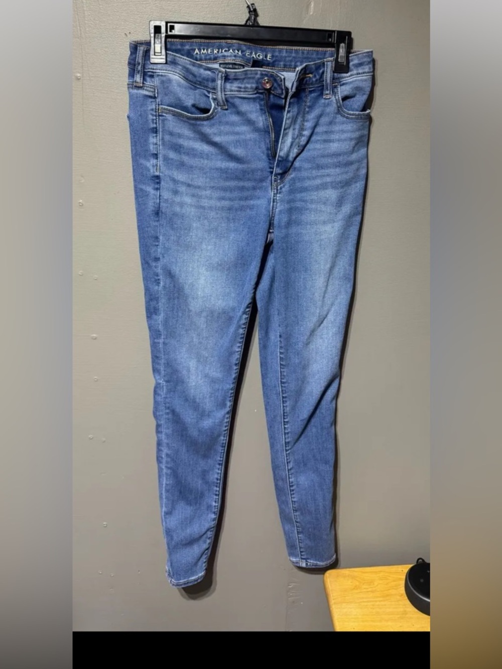 American Eagle Outfitters Light Blue Skinny Jeans